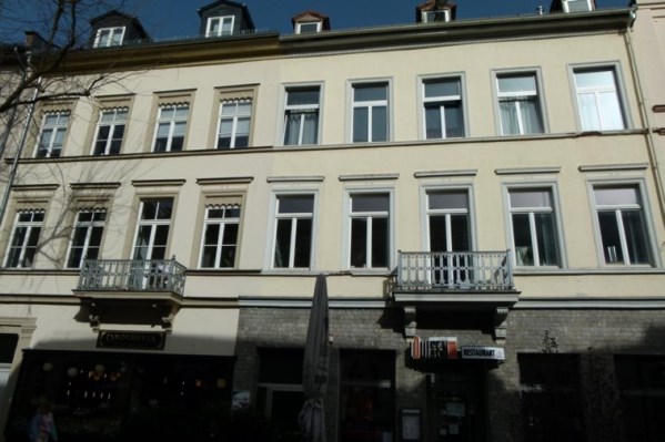 Haus84n